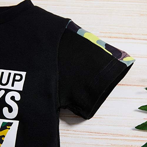 ZOELNIC Bebek Erkek Yaz Giysileri Düz Up mama Erkek T-Shirt + Camo Şort 2 Adet Rahat Kıyafetler