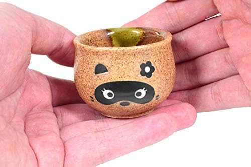 Mino Ware Geleneksel Japon Sake Seti, Tokkuri Şişe ve 2 Ochoko Bardak, Erkek Şişe ve Kız Bardak Tanuki Japon Racoon Köpek Tasarım