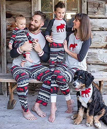 Yetişkinler, Çocuklar ve Bebekler için Tembel Bir Eşleşen Aile Pijamaları